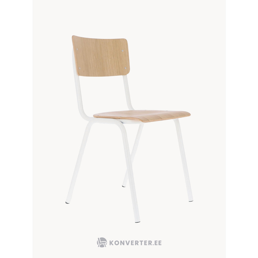 Ruskeanvalkoinen tuoli nolla (Jan Kurtz)