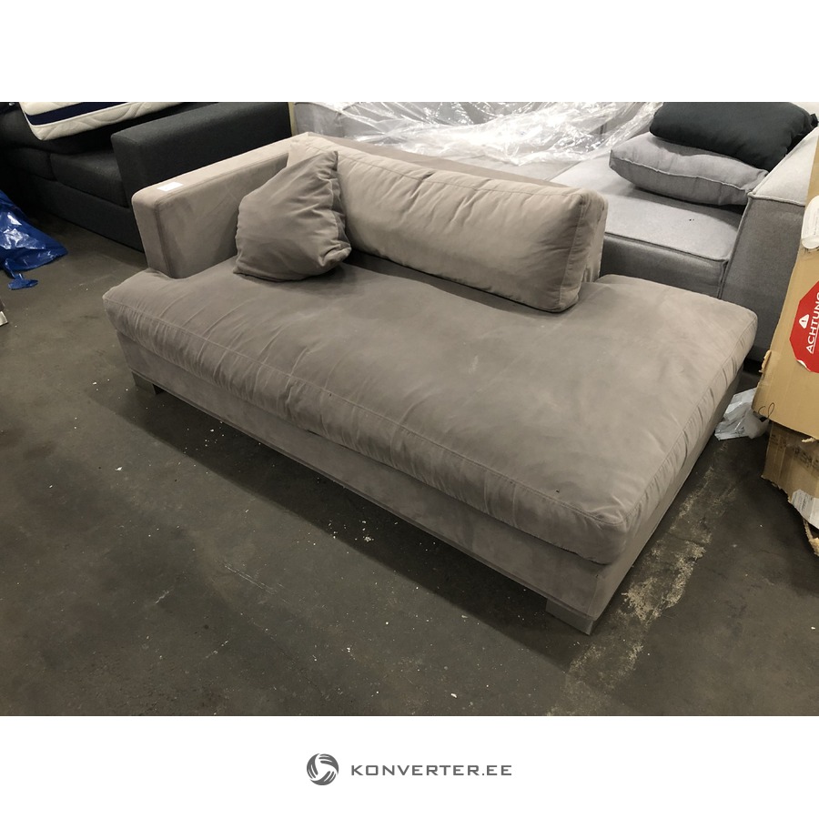 Hall Väike Diivan (Chaise Lounge)