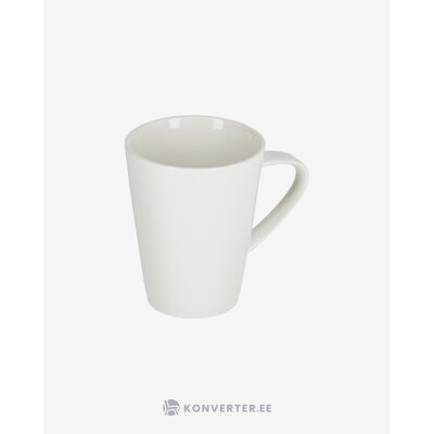 White cup (pierina)