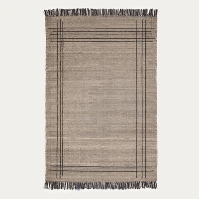 Gray carpet (eneo)