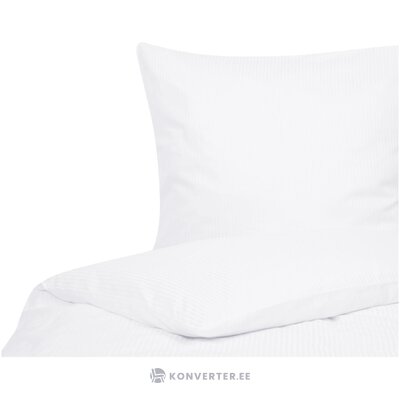 Белый хлопковый комплект постельного белья из 2-х предметов шарлотка (порт-мэн) в целости и сохранности