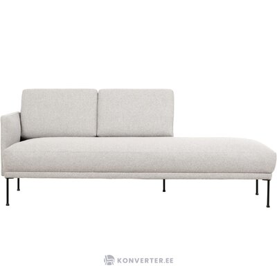 Vaaleanharmaa pieni sohva (fluente) ehjä