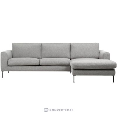 Šviesiai pilka kampinė sofa (cucita) su kosmetiniu defektu