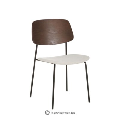 Brown chair (nadja)