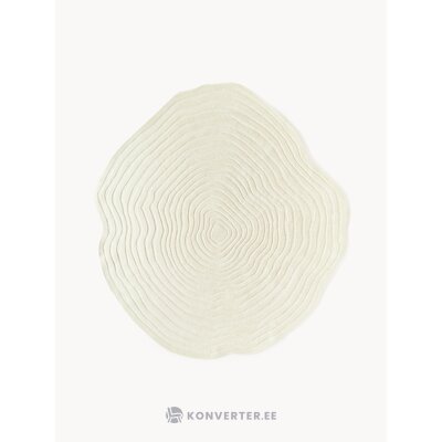 Rankomis dygsniuotas kilimas (Niria)