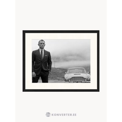 Įrėmintas sienos paveikslas Danieliui Craigui kaip Jamesui Bondui (bet koks paveikslėlis)