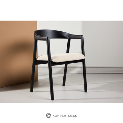 Must-Hele Söögitool (Lango)