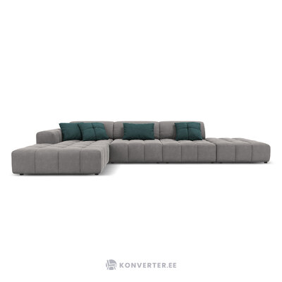 Aksominė sofa (luc) šviesiai pilka, aksominė, juoda plastikinė, kairė