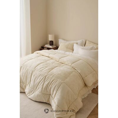 Light yellow Bedspread (Eminella)