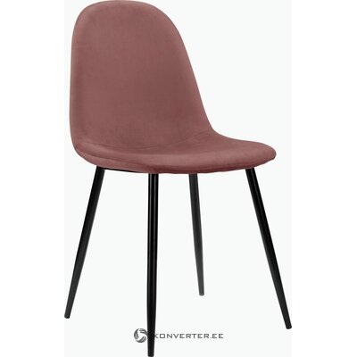 Soft red chair (eadwine)