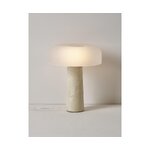 Design table lamp (carla) with beauty flaws.