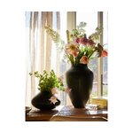 Black design flower vase (latona) with beauty flaws