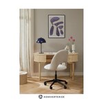 Dizaina galds (Calary)