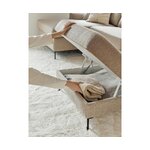 Šviesiai pilka sofa su daiktadėže (cucita) nekomplektuota