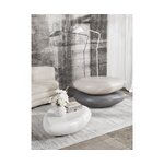 Светло-серый дизайнерский журнальный столик (пьетра) с недостатками красоты