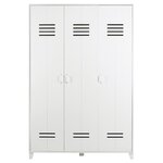 White wardrobe locker (vtwonen)