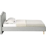 Šviesiai pilkos spalvos dizaino lova su banguotu galvūgaliu (romy) 160x200 visa