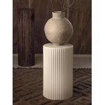 Beige round side table tron (ellos) with beauty flaws