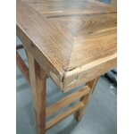 Massiivipuinen design-konsolipöytä (nathalie) kauneusvirheellä