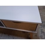 Дизайнерский журнальный столик Cris (Маркерик) с недостатками красоты