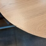 Round dining table duncan (actona) defective