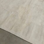 Ivory viscose carpet (jane) 200x300 with a beauty flaw