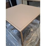 Dviejų kavos staliukų komplektas (fera) su kosmetiniais defektais