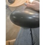 Must Disain Lillevaas (Latona)