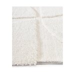 Cream high patterned carpet (jade) 80x150 with a flaw