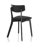 Black chair varm (tomasucci)