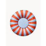 Tumba Float (Studio About)