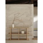 Brūns plaukts stūrī (ferm living)