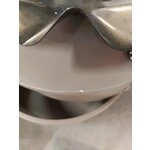 Barboy (verpan) galds uz riteņiem ar kosmētisku defektu