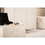 Vaatekaappi (Piring)