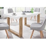 White high-gloss dining table (160x90cm) with wooden legs