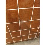 Terakotas kafijas galdiņš (doug) ar kosmētiskiem defektiem.