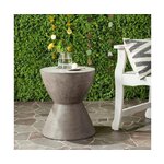 Indoor and outdoor coffee table baywood (safavieh)