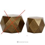 2 sohvapöydän sarja (franssit) keskeneräinen.