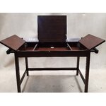 Dark brown console table (tomasucci)
