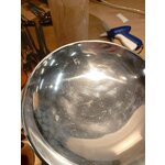 Dekoratīva bļoda ar sapoto (gejst) skaistuma trūkumiem.