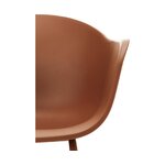 Brown chair (claire)