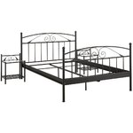 Erikoistarjous! musta metallinen sänky (180 x 200 cm) + 2 korkealaatuista patjaa (90 x 200 cm)