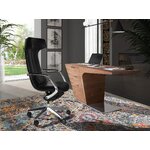 Melns biroja krēsls (Angel Cerdá)