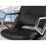 Melns biroja krēsls (Angel Cerdá)