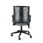 Biroja krēsls (romāns)