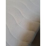 7 zonu putu matracis Young (traumwohl) 160x200 ar kosmētiskiem defektiem