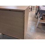 Vaaleanruskea lipasto (Diana)