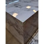 Coffee table with imitation marble (lesley) with small cosmetic flaws