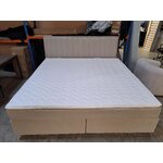Light continental bed (livia) 200x200 with cosmetic flaws