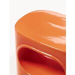 Orange oval coffee table space (hkliving)